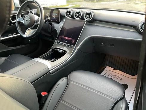 Used 2022 Mercedes-Benz C 300 4MATIC Sedan image 29
