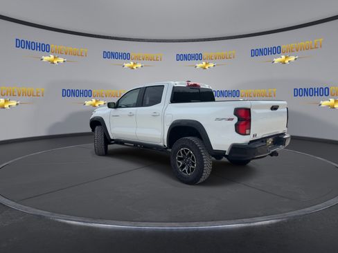 New 2026 Chevrolet Colorado ZR2 w/ Technology Package AWD/4WD image 9