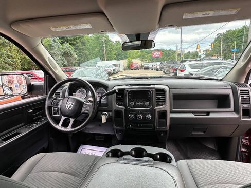 Used 2015 RAM 2500 Tradesman w/ Chrome Appearance Group AWD/4WD image 10