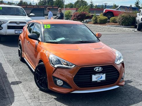 Used 2015 Hyundai Veloster Turbo FWD image 1