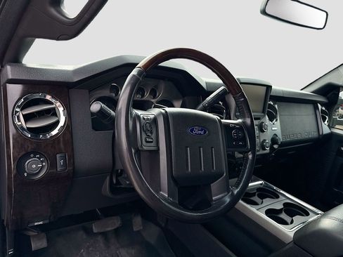 Used 2015 Ford F450 4x4 Crew Cab Super Duty image 11