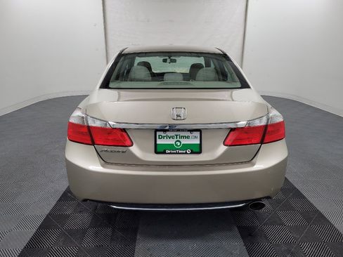 Used 2015 Honda Accord EX image 6