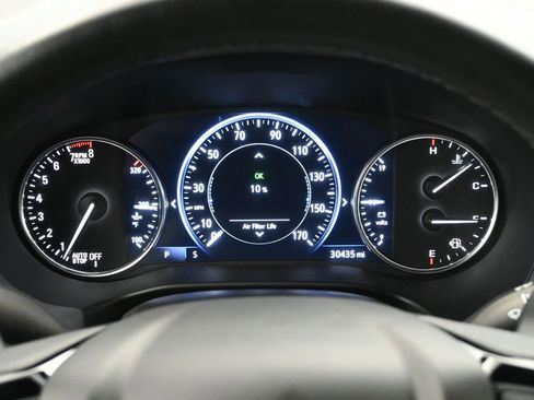 Used 2023 Buick Enclave Premium w/ Experience Buick Package FWD image 9