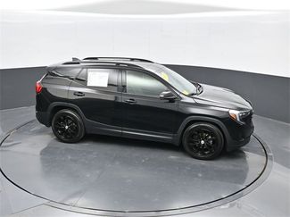 Used 2019 GMC Terrain SLT w/ Preferred Package image 1