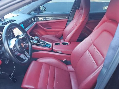Used 2020 Porsche Panamera GTS w/ Premium Package Plus AWD/4WD image 3