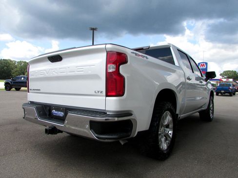 Used 2021 Chevrolet Silverado 1500 LTZ w/ Safety Package II image 6