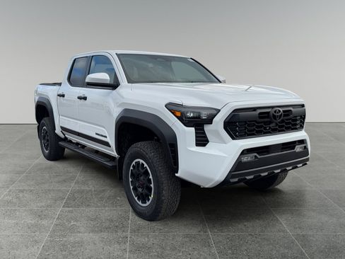 New 2025 Toyota Tacoma TRD Off-Road image 7