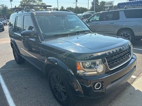 Used 2016 Land Rover LR4 HSE LUX AWD/4WD image 1