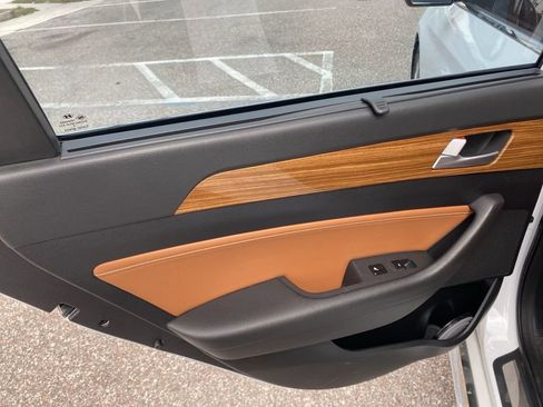 Used 2015 Hyundai Sonata Limited w/ Option Group 06 image 12