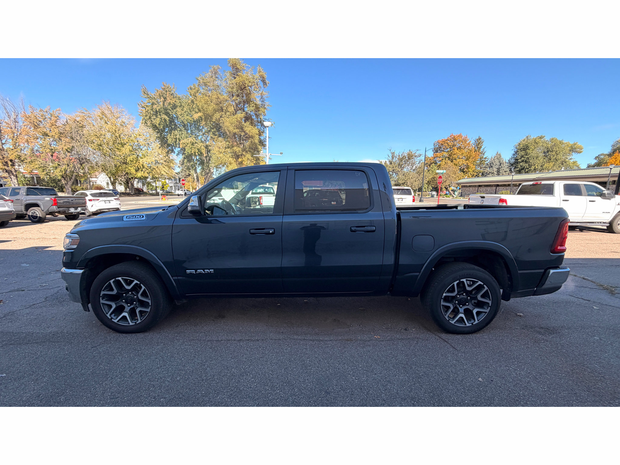 Used 2026 RAM 1500 Laramie AWD/4WD image 4