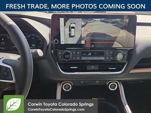 Used 2025 Toyota Grand Highlander AWD Hybrid image 14