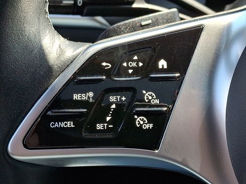 Used 2023 Mercedes-Benz GLC 300 4MATIC image 20