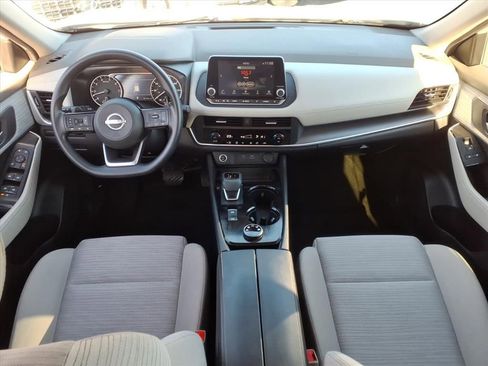 Used 2023 Nissan Rogue SV image 20