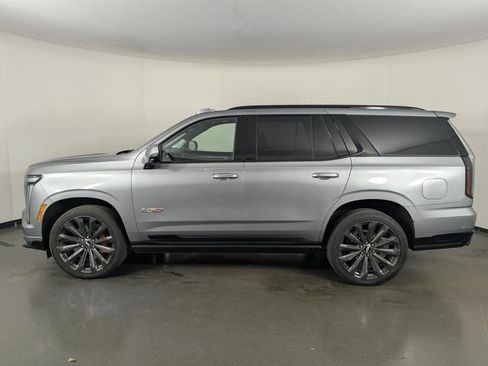 Used 2025 Cadillac Escalade V w/ LPO, Floor Liner Package image 5