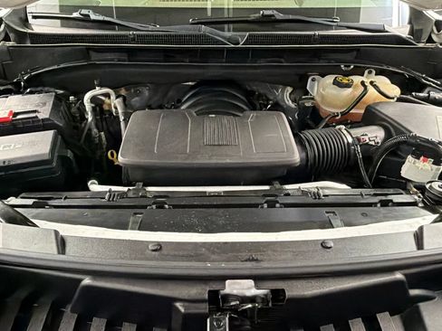 Used 2022 GMC Yukon XL Denali w/ Denali Premium Package AWD/4WD image 39