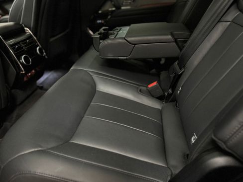 Used 2024 Land Rover Range Rover Sport Dynamic SE image 21