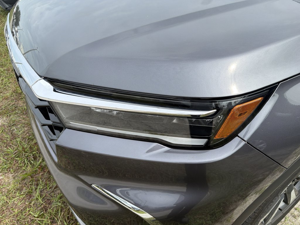 Used 2025 Honda Pilot Elite image 11