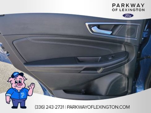 Used 2022 Ford Edge Titanium AWD/4WD image 27