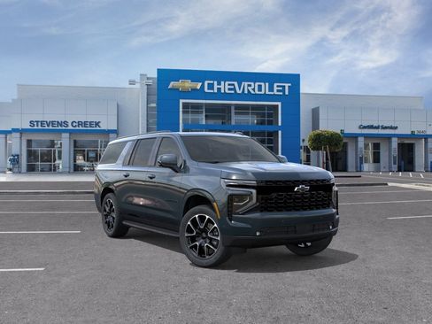 New 2026 Chevrolet Suburban RST w/ Comfort Package AWD/4WD image 9