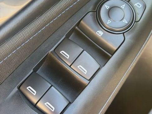 Used 2024 Buick Envista Sport Touring w/ Convenience I Package image 17