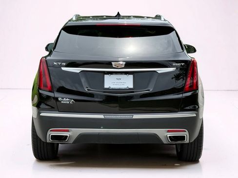 Certified 2025 Cadillac XT5 Premium Luxury w/ LPO, Floor Liner Package AWD/4WD image 13