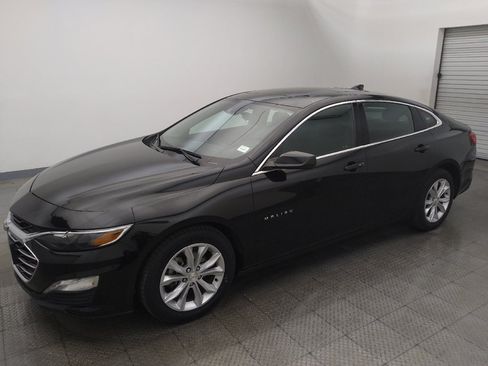 Used 2024 Chevrolet Malibu LT FWD image 2