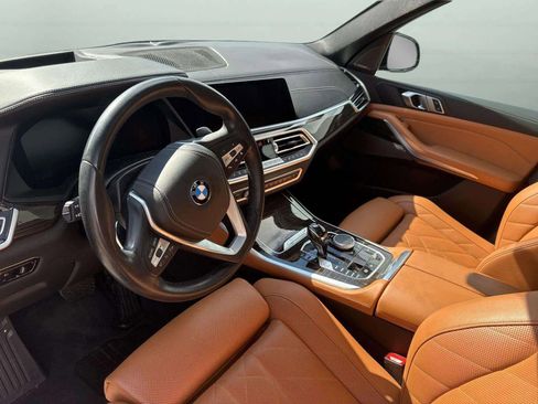 Used 2023 BMW X5 xDrive45e w/ Parking Assistance Package image 18