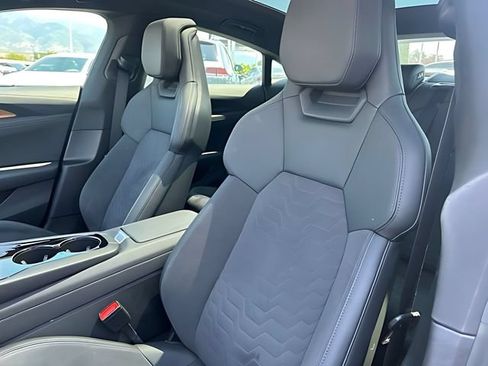 Used 2023 Audi e-tron GT Premium Plus w/ Executive Package AWD/4WD image 17