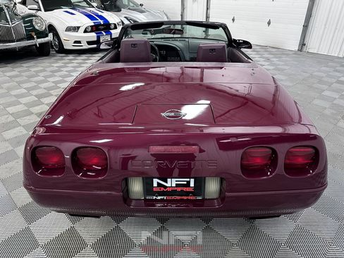 Used 1993 Chevrolet Corvette Convertible 2D image 16
