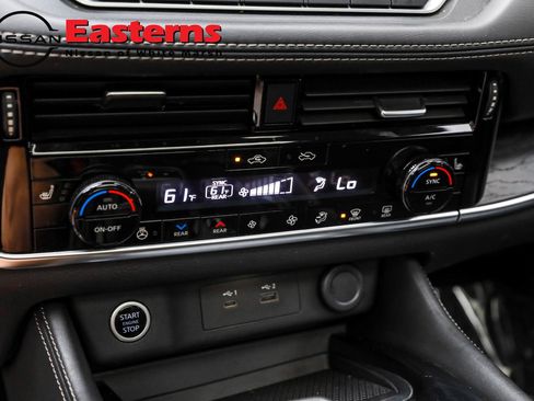 Used 2021 Nissan Rogue SL image 25