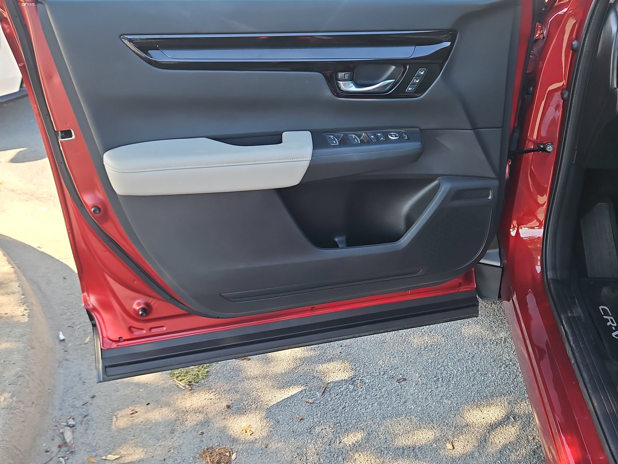 Used 2025 Honda CR-V EX-L image 20