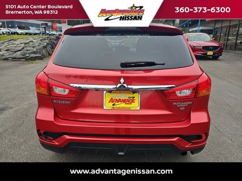 Used 2018 Mitsubishi Outlander Sport SE AWD/4WD image 4