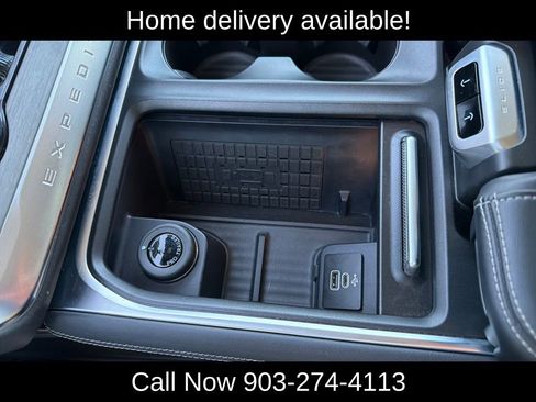 Used 2025 Ford Expedition Max Platinum image 32