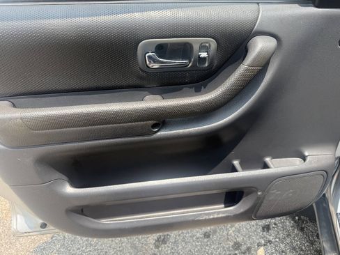 Used 2000 Honda CR-V EX image 12