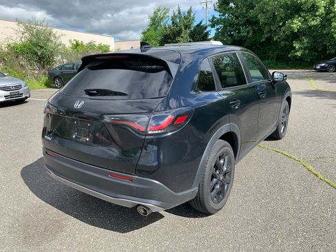 Used 2024 Honda HR-V Sport image 5