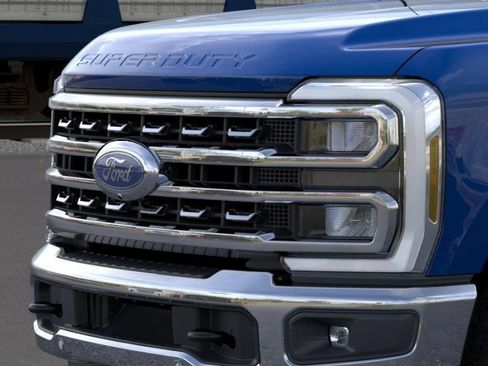 New 2026 Ford F250 Lariat w/ Lariat Premium Package AWD/4WD image 17