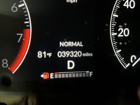 Used 2023 Honda HR-V Sport image 17
