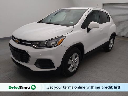 Used 2021 Chevrolet Trax LS w/ Tint and Cruise Package image 1