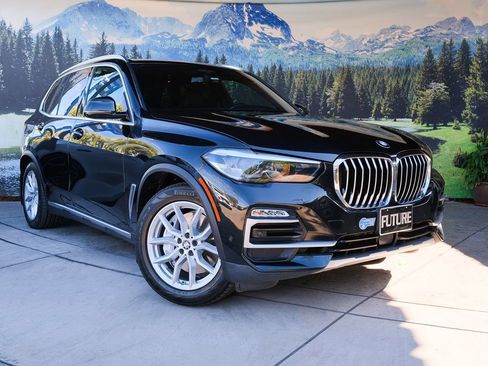 Used 2021 BMW X5 xDrive45e w/ Premium Package 2 AWD/4WD image 3