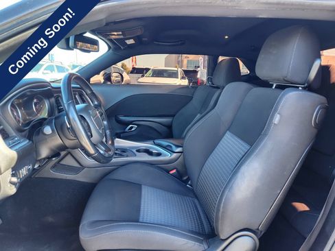 Used 2022 Dodge Challenger GT RWD image 11