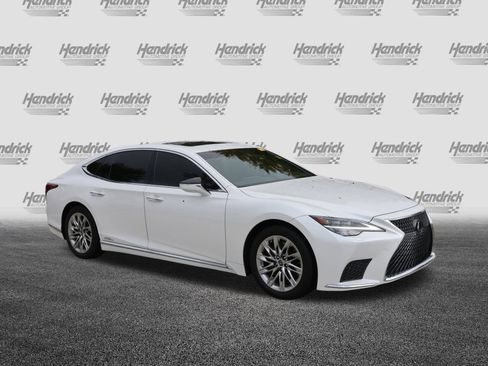 Used 2021 Lexus LS 500h image 2