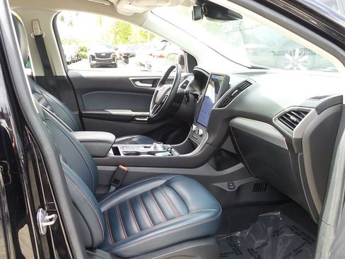 Used 2022 Ford Edge SEL w/ Sport Appearance Package AWD/4WD image 27