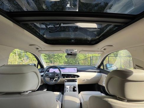 New 2026 Genesis GV70 2.5T Advanced image 3