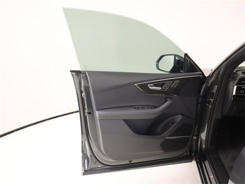 New 2026 Audi Q8 Premium Plus image 10