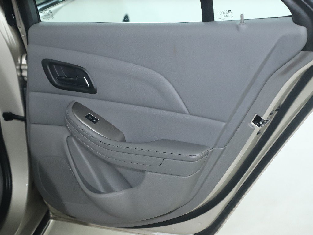 Used 2014 Chevrolet Malibu LS w/ Protection Package FWD image 27