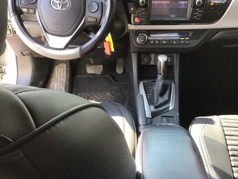 Used 2014 Toyota Corolla LE FWD image 7