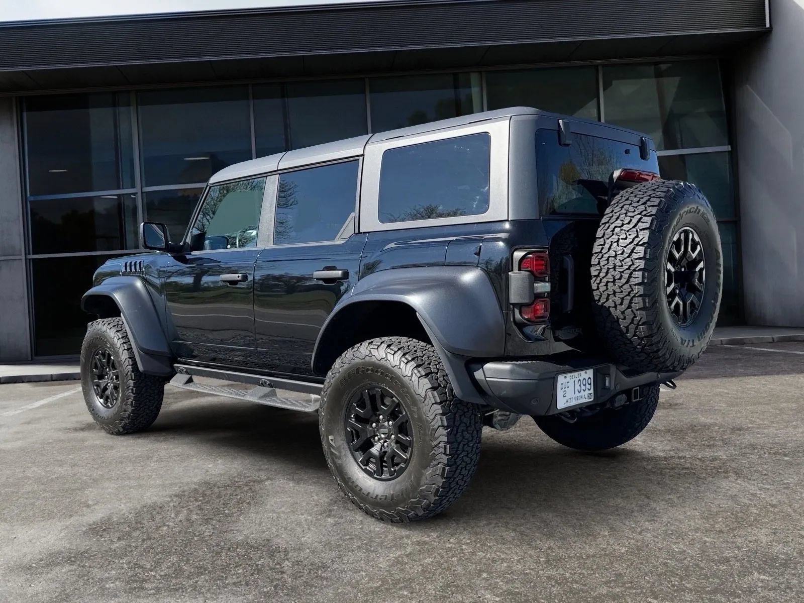 Used 2024 Ford Bronco Raptor AWD/4WD image 4