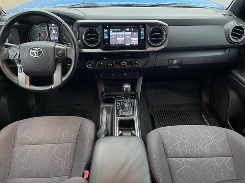 Used 2016 Toyota Tacoma TRD Off-Road w/ Towing Package image 20