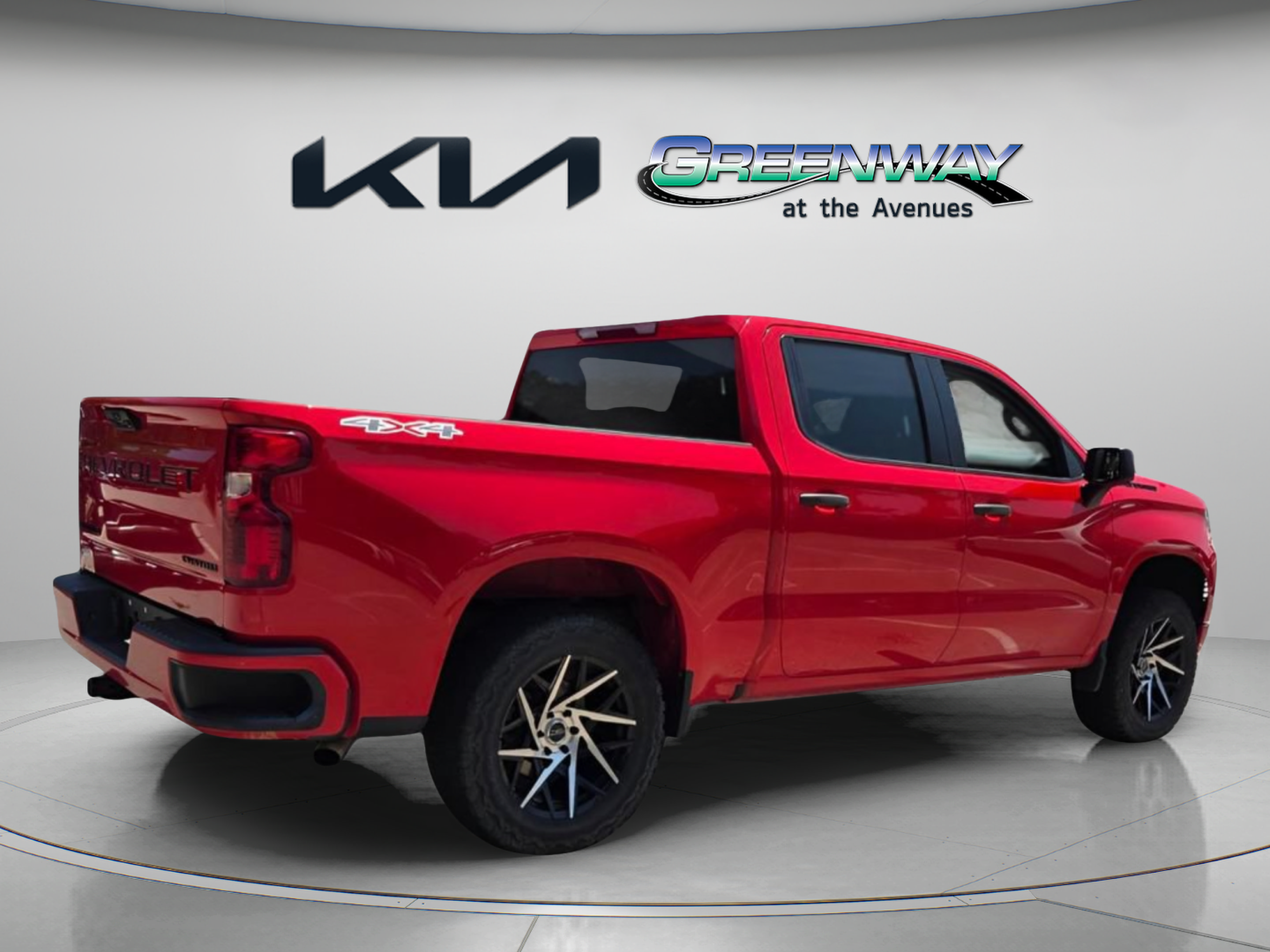 Used 2023 Chevrolet Silverado 1500 Custom AWD/4WD image 7