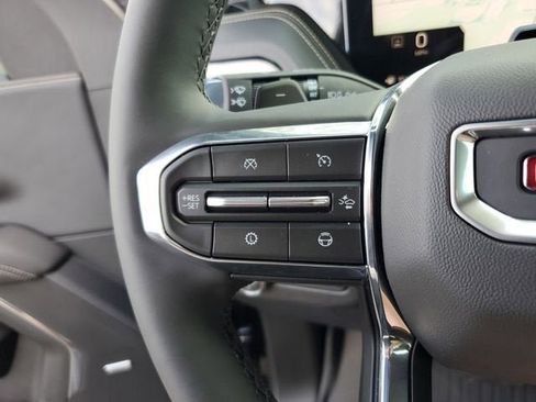 New 2026 GMC Yukon Elevation image 28